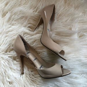 Elle 4” Beige Peep Toe Heels - NWOT - 8 1/2